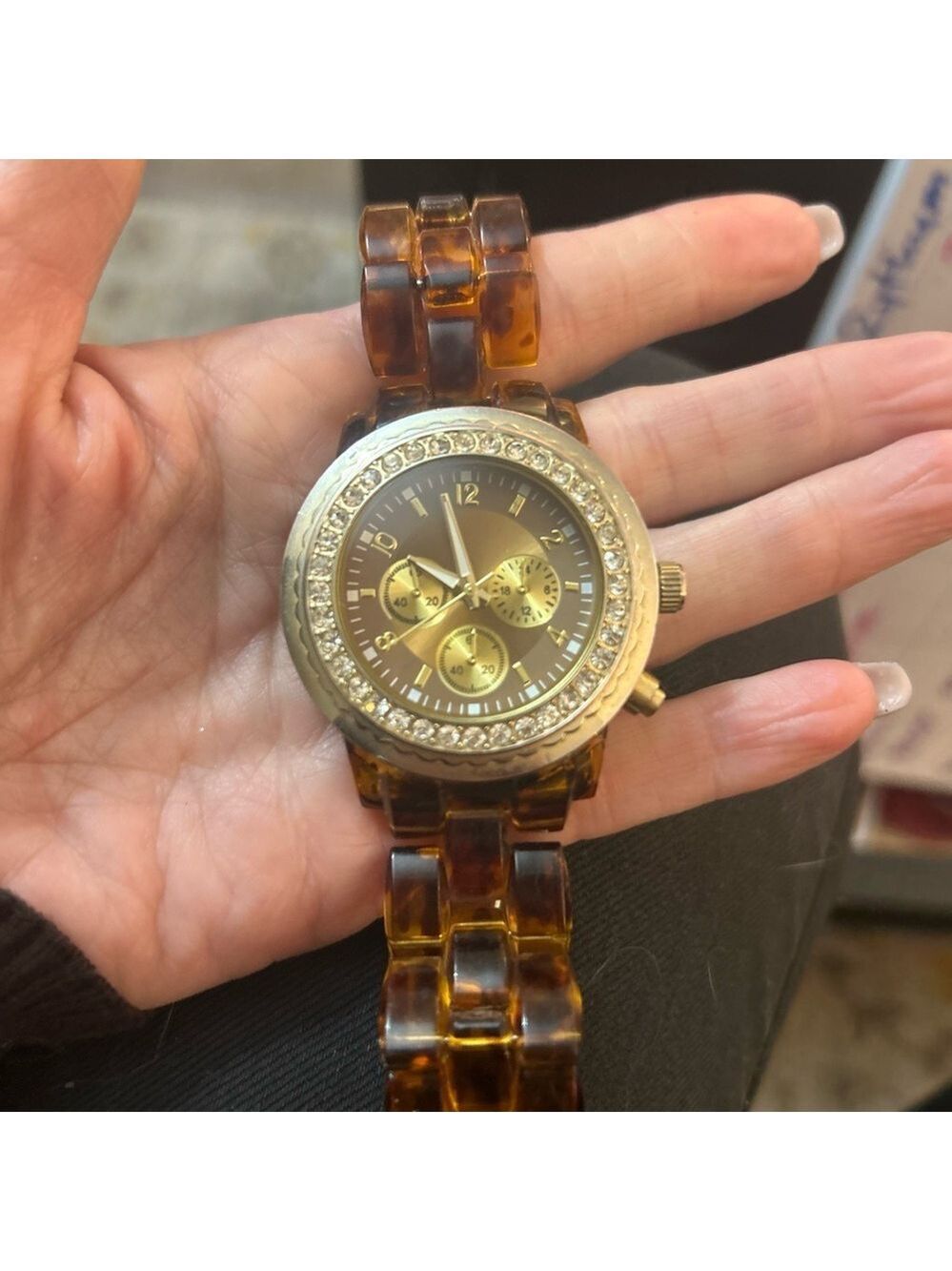 Tortoise gold colored new battery Quality-affordable price. Lightweight durable
